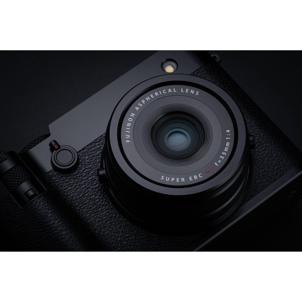 FUJIFILM GFX100RF Digital Camera (Black) - Image 15